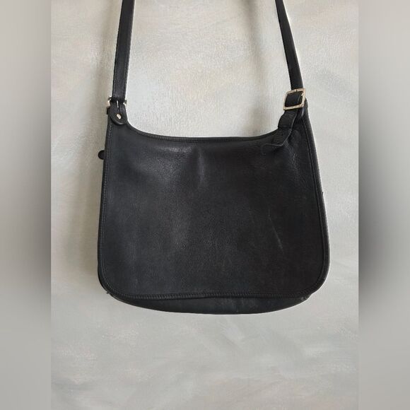 Vintage Coach Hippie Flap Bag Black 9134 12.5x10 Sling - Picture 2 of 16